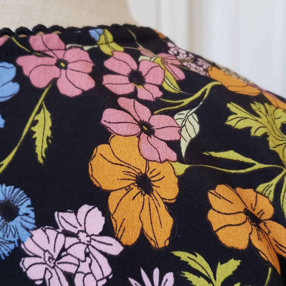WAYF Dark Floral Long Sleeve Mini Dress Crochet Trim Smocked Waist Boho | SMALL